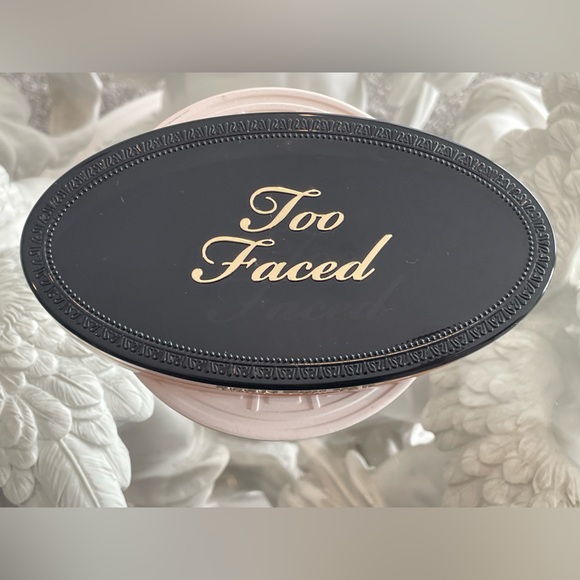 💎 TOO FACED Born This Way, Turn up The Light Highlighter Palette, DEEP✨A69 - Picture 8 of 10